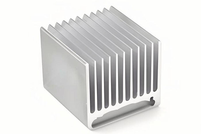 鋁型材定制開(kāi)模大功率散熱器鋁型材定制-3